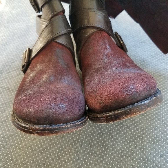 FREEBIRD Siera Red Suede Heel Boot - Picture 5 of 9